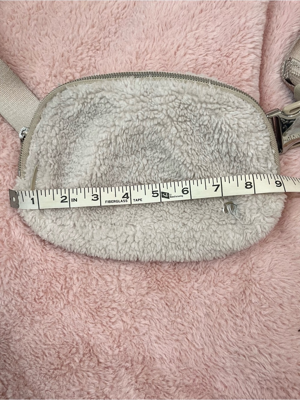 Lululemon Athletica Everywhere Belt Bag - Picture 10 of 14